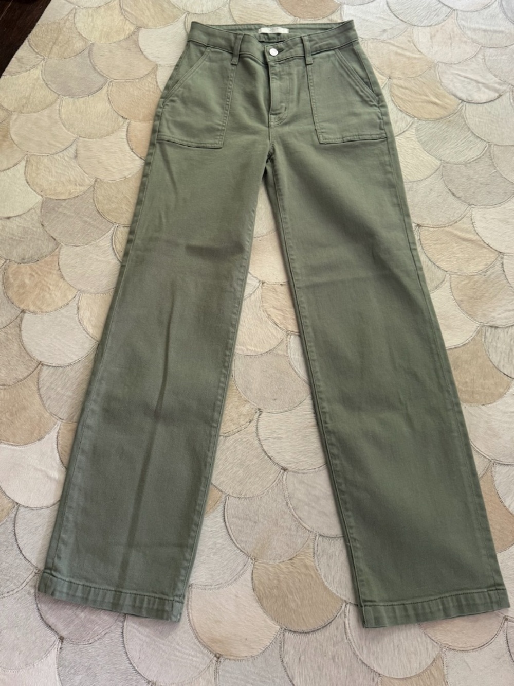 Perfect! NWT Fidelity Denim Joni Wide Leg Jeans in Matcha!